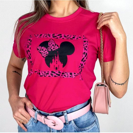 Look Camiseta Feminino