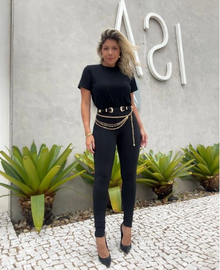 Look Calça Preta Feminino