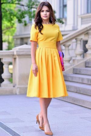 Look Amarelo Feminino