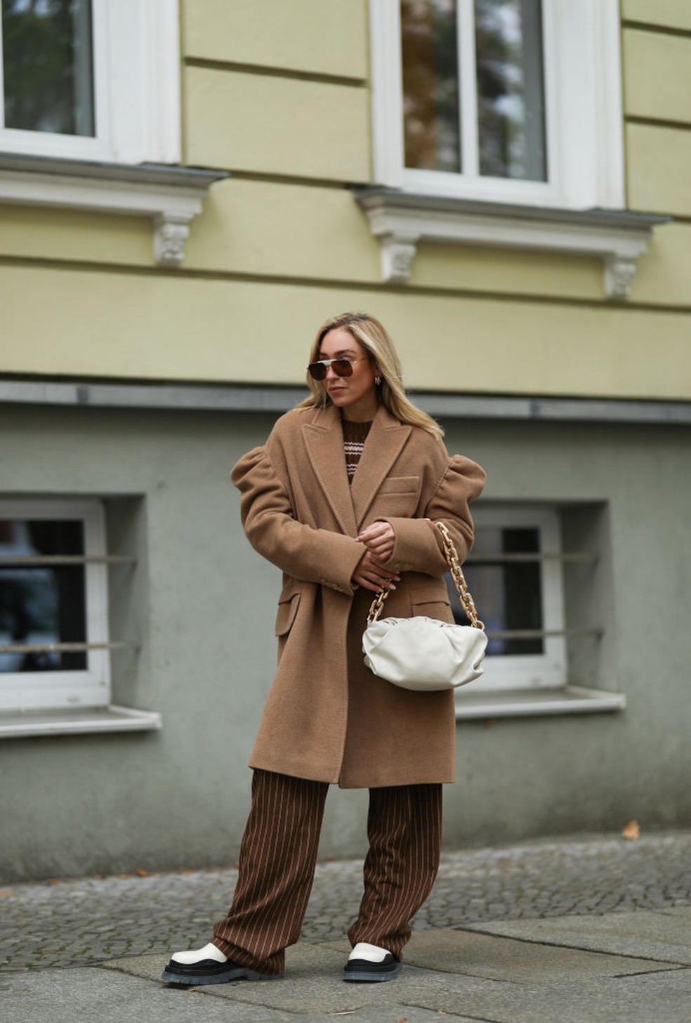 Look Bolsa Branca Feminino