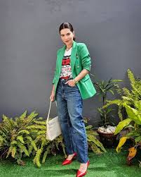 Look Blazer Verde Feminino