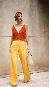 Look Amarelo Feminino