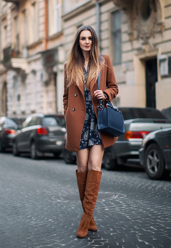 Look Bota Caramelo Feminino