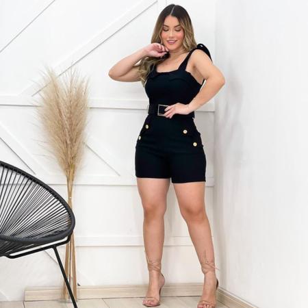 Look Com Macaquinho Preto Feminino