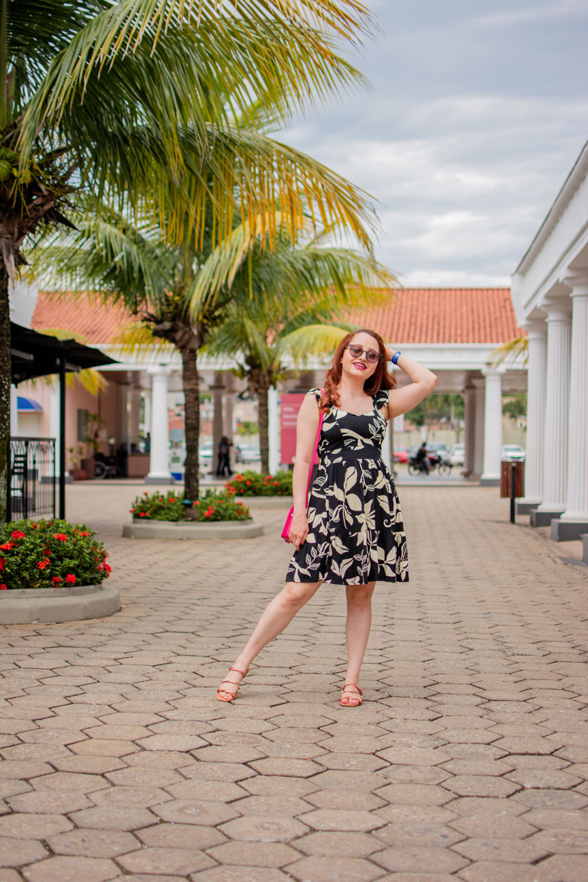 look vestido floral